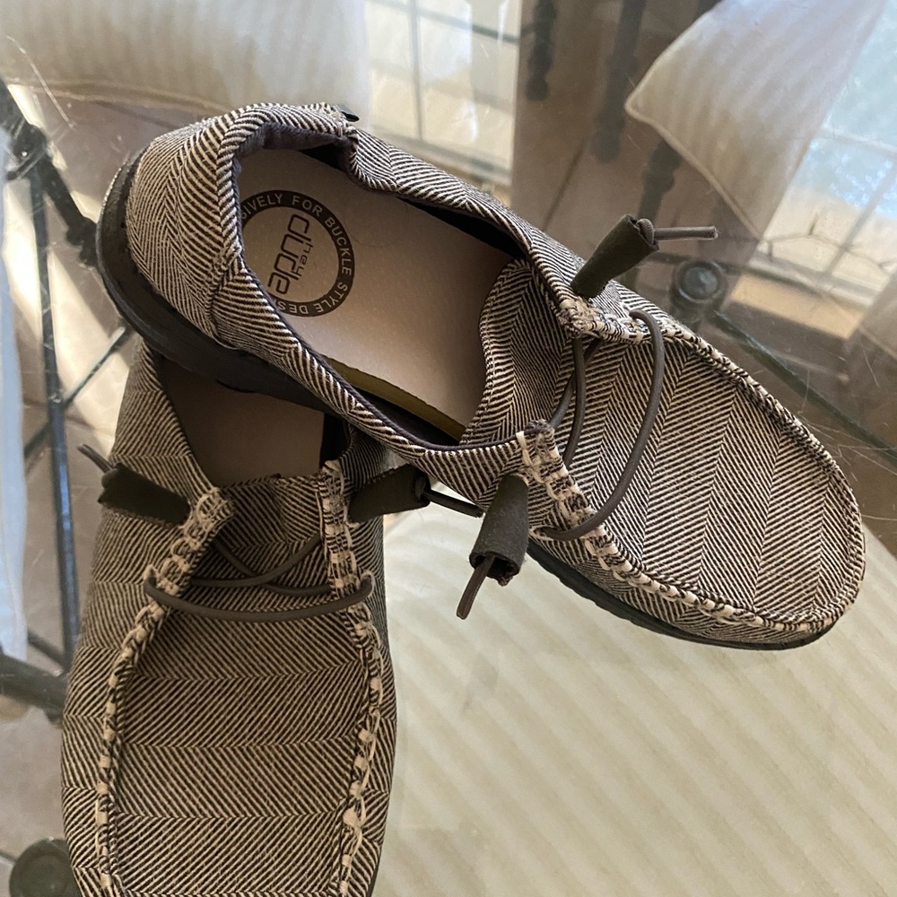 Heydude shoes size 7